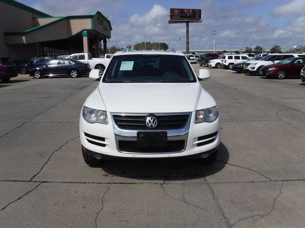 Used 2009 Volkswagen Touareg 2 For Sale